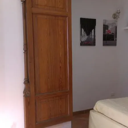 Resuttano Apartment