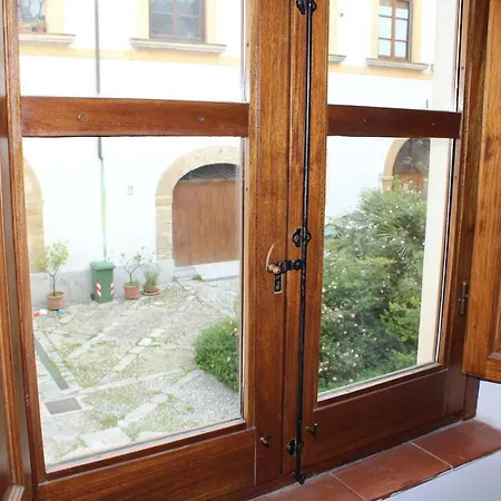 Resuttano Apartment